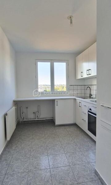 Appartement à vendre à Neuilly sur marne — Vue sur la ville — photo 13
