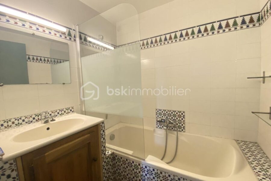Appartement à vendre à Marseille 2e arrondissement — Vue mer — photo 13