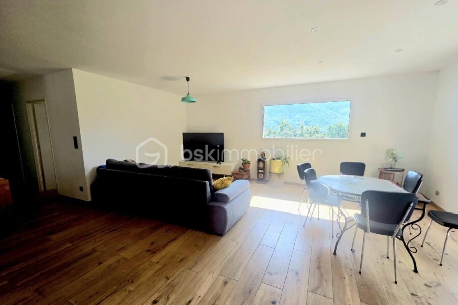 Maison à vendre à Vesseaux — Vue montagne — photo 12