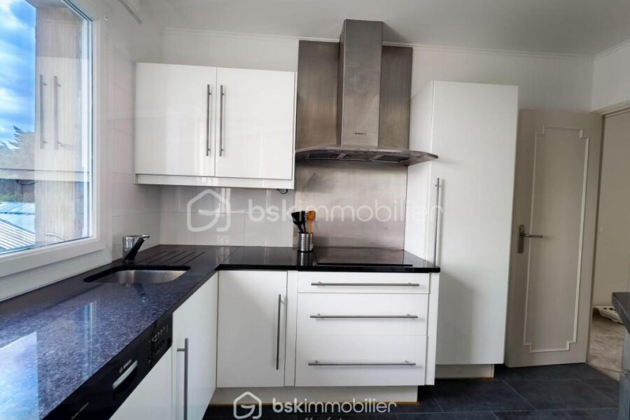 Appartement à vendre à Drancy — Vue sur la ville — photo 13
