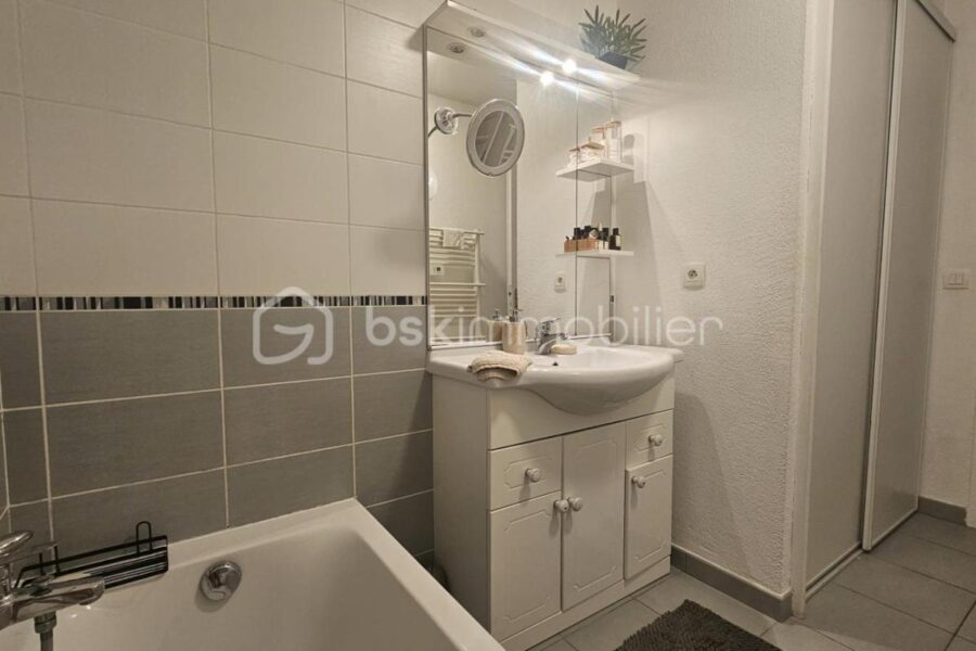 Maison à vendre à La trinite — Vue montagne — photo 12