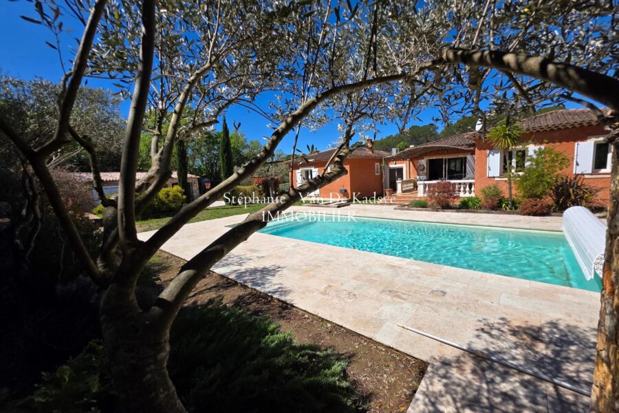 Maison à vendre à Lorgues — Vue parc & jardin — photo 13