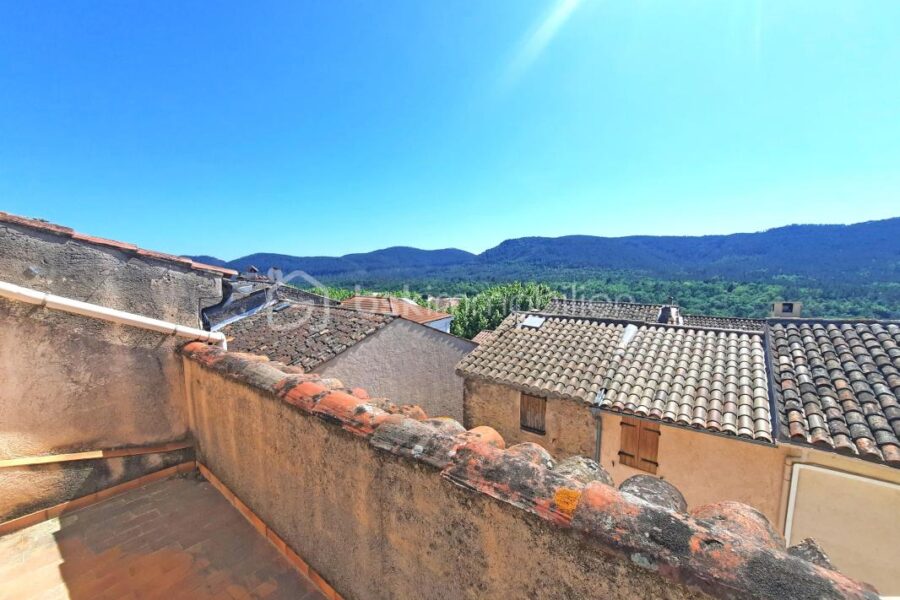 Maison à vendre à Bagnols en foret — Vue montagne — photo 13