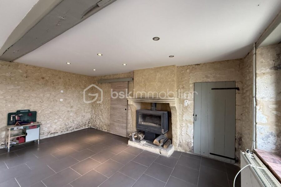 Maison à vendre à Saint germain de la coudre — Vue dégagée — photo 13