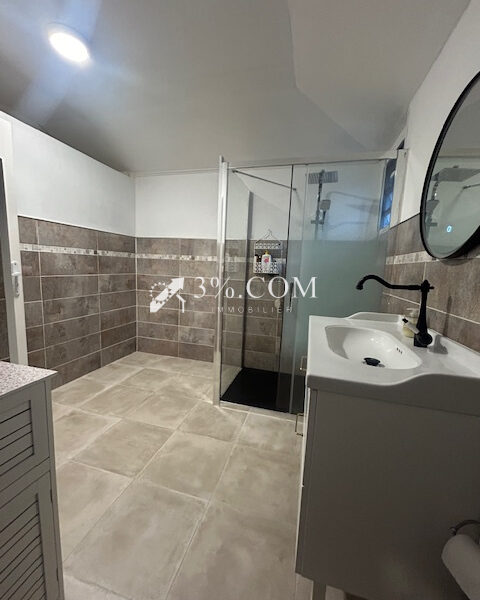 Maison à vendre à Sainte rose — Vue mer — photo 14