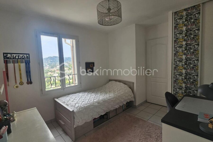 Maison à vendre à La trinite — Vue montagne — photo 14