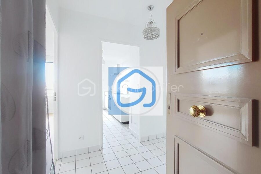 Appartement à vendre à Villeurbanne — Vue sur la ville — photo 14