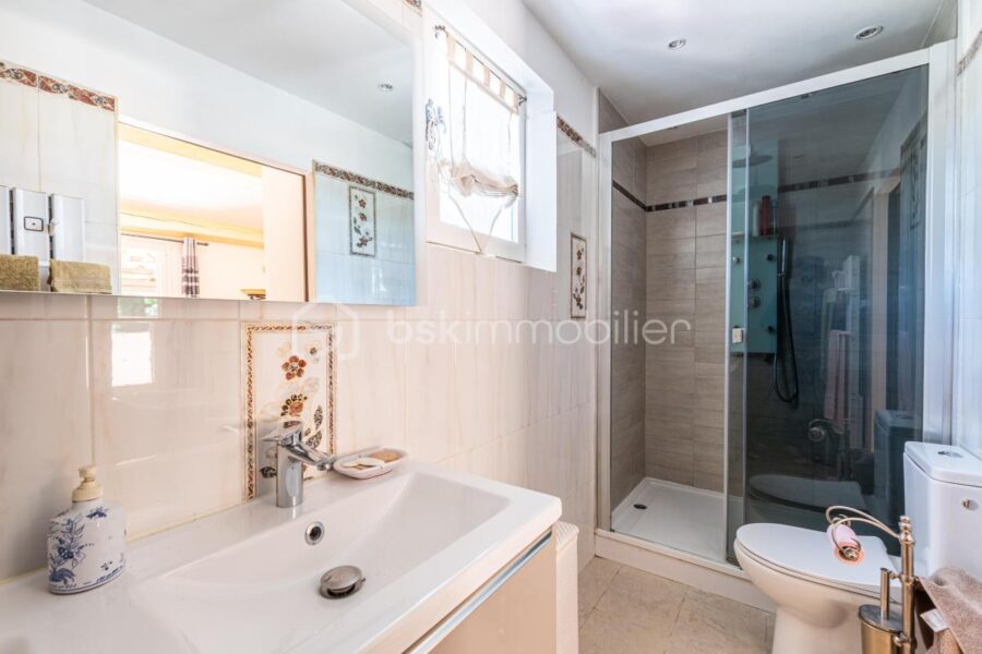 Maison à vendre à Toulon — Vue parc — photo 15