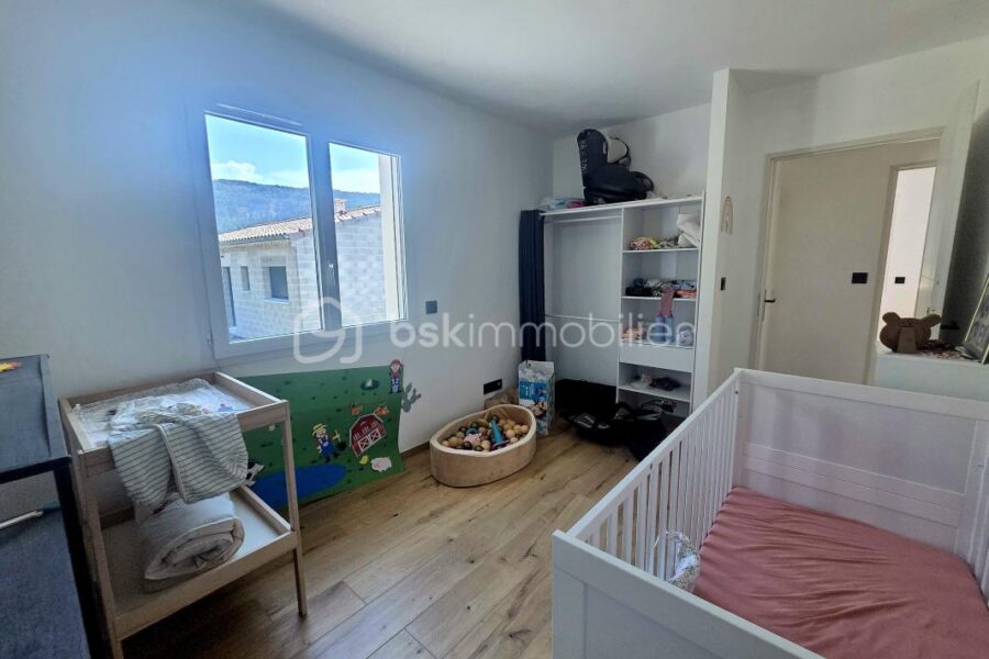 Maison à vendre à Vesseaux — Vue montagne — photo 15