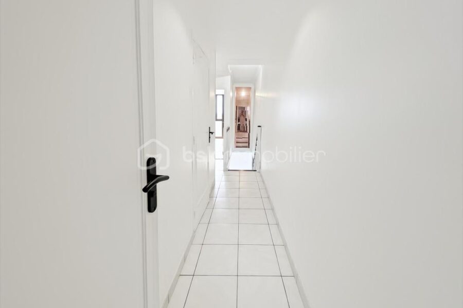 Appartement à vendre à Champigny sur marne — Vue sur la ville — photo 15