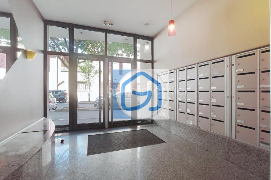 Appartement à vendre à Villeurbanne — Vue sur la ville — photo 15