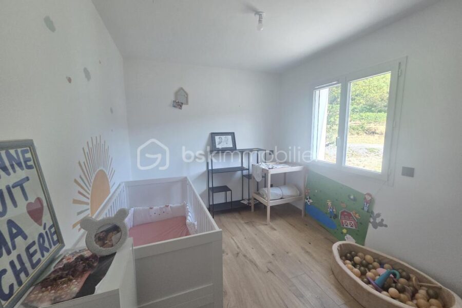 Maison à vendre à Vesseaux — Vue montagne — photo 16