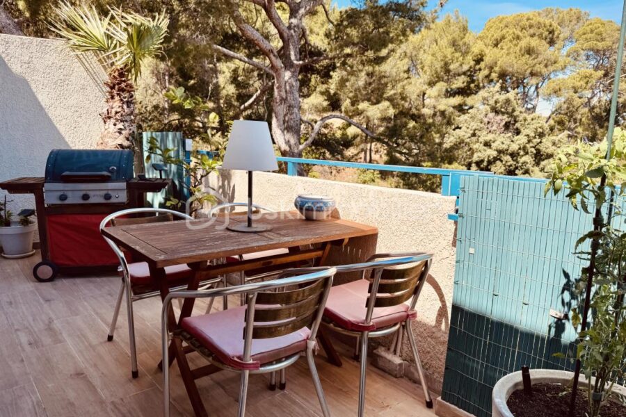 Appartement à vendre à Marseille 8e arrondissement — Vue mer — photo 16