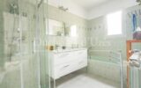 Maison à vendre à Uzes — Vue parc & jardin — photo 16