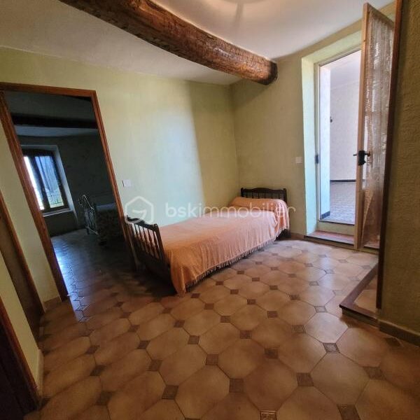 Maison à vendre à Nizas — Vue sur la ville — photo 18