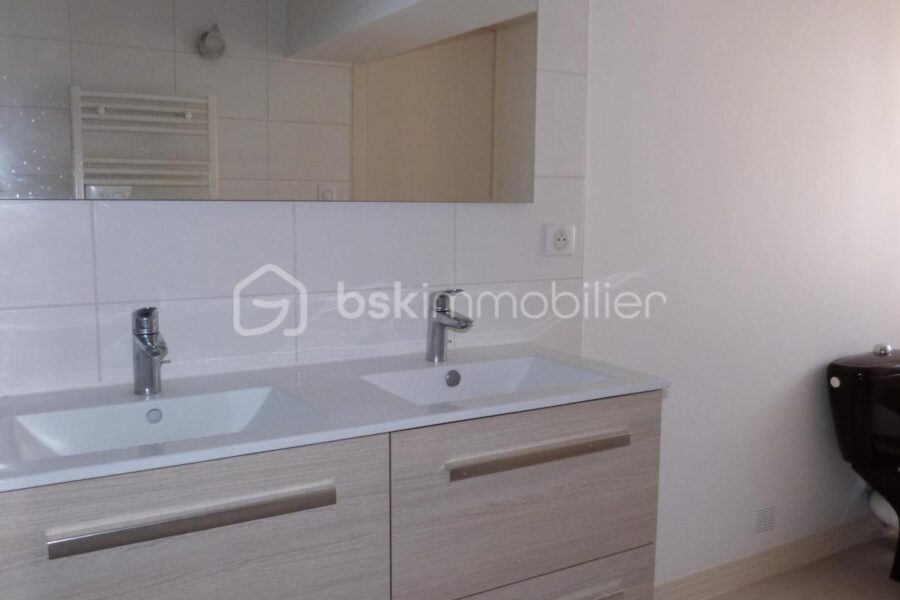 Maison à vendre à Riberac — Vue dégagée — photo 18