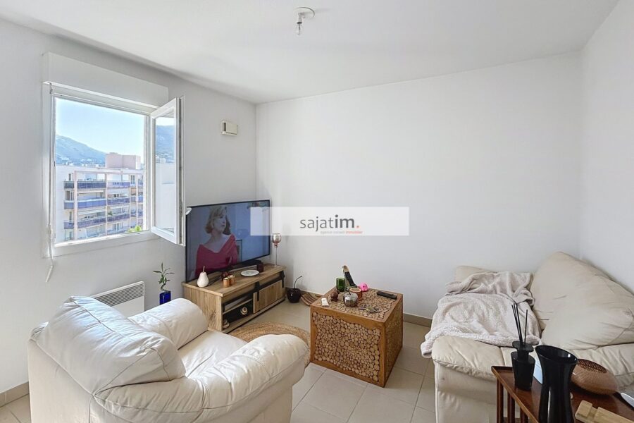 Appartement à vendre à Toulon — Vue montagne — photo 2