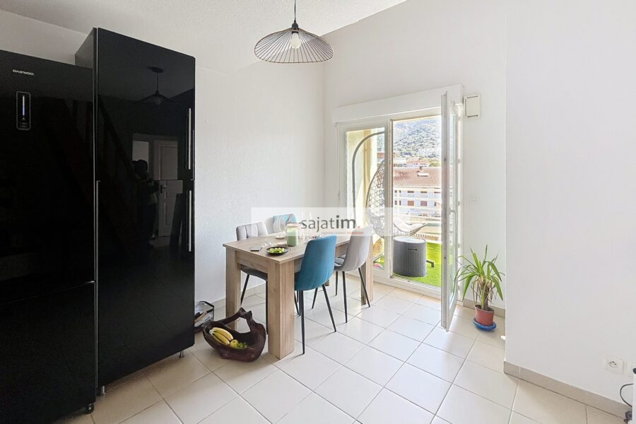 Appartement à vendre à Toulon — Vue montagne — photo 4