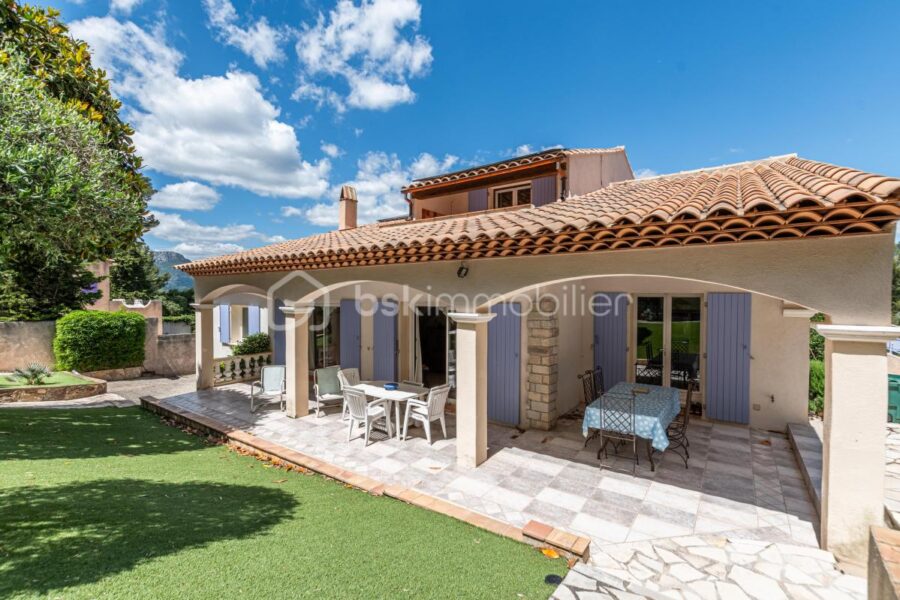 Maison à vendre à Toulon — Vue parc — photo 18