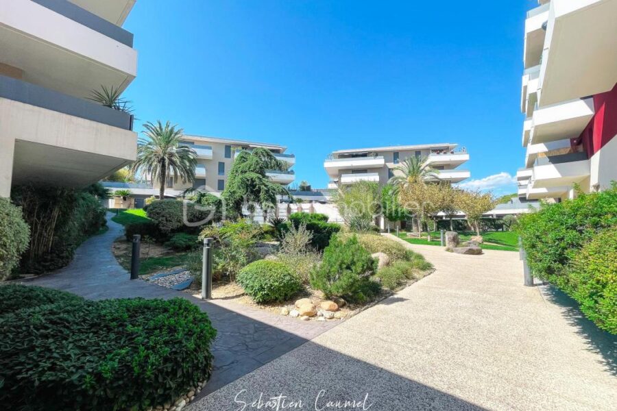 Appartement à vendre à Juvignac — Vue sur la ville — photo 18