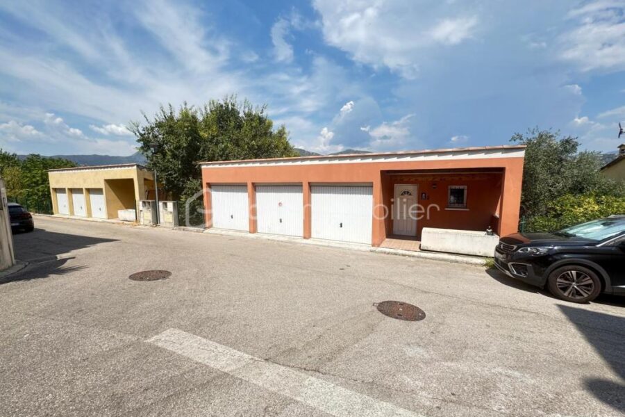 Maison à vendre à La trinite — Vue montagne — photo 18