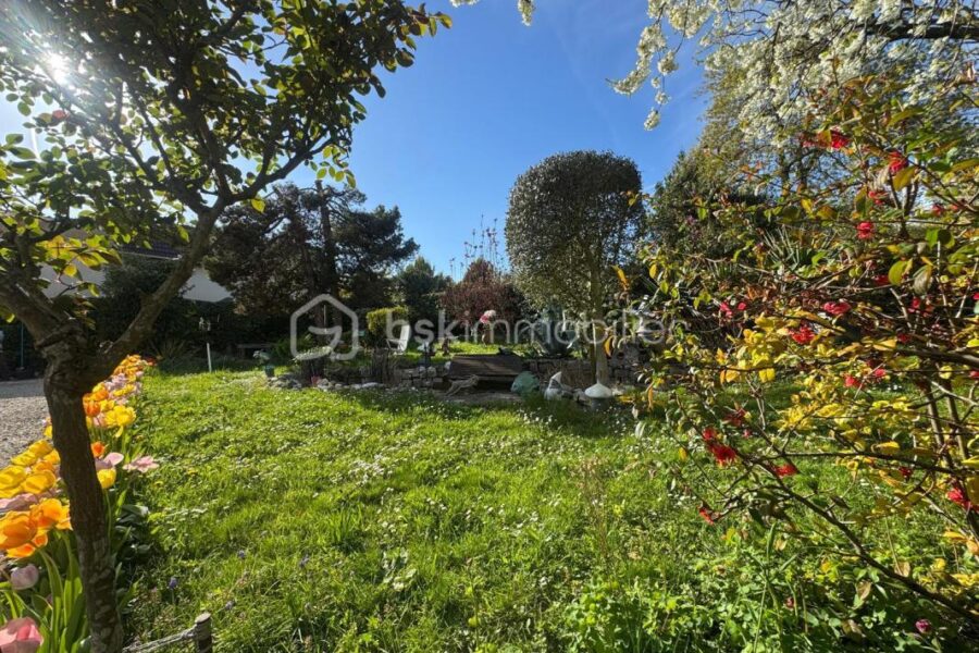 Maison à vendre à Thorigny sur marne — Vue parc & jardin — photo 18
