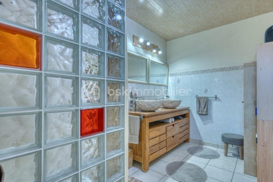 Maison à vendre à Bourgneuf — Vue montagne — photo 19