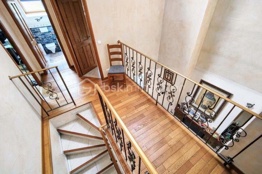 Maison à vendre à Le tremblay sur mauldre — Vue sur la ville — photo 19