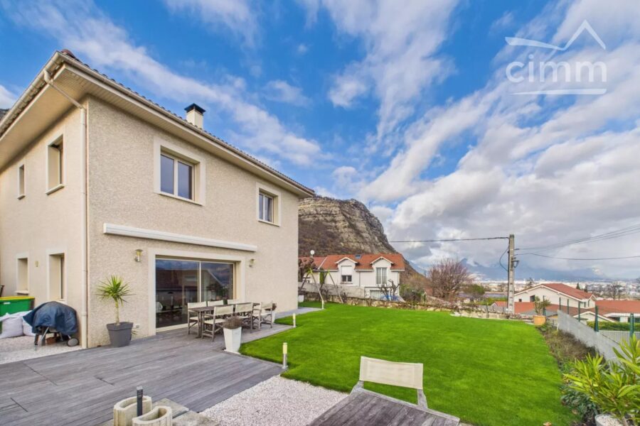Maison à vendre à Claix — Vue montagne — photo 2