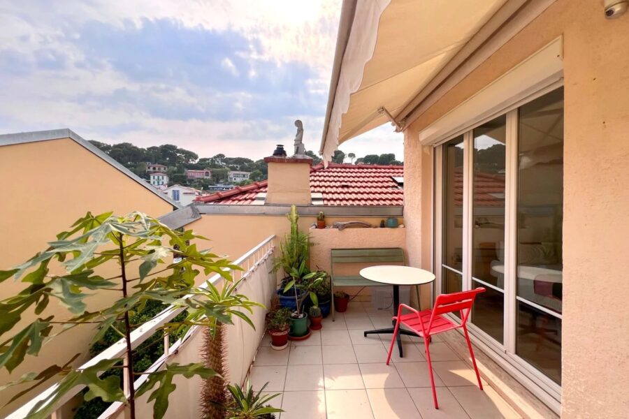 Appartement à vendre à Saint-jean-cap-ferrat — Vue sur la ville — photo 5