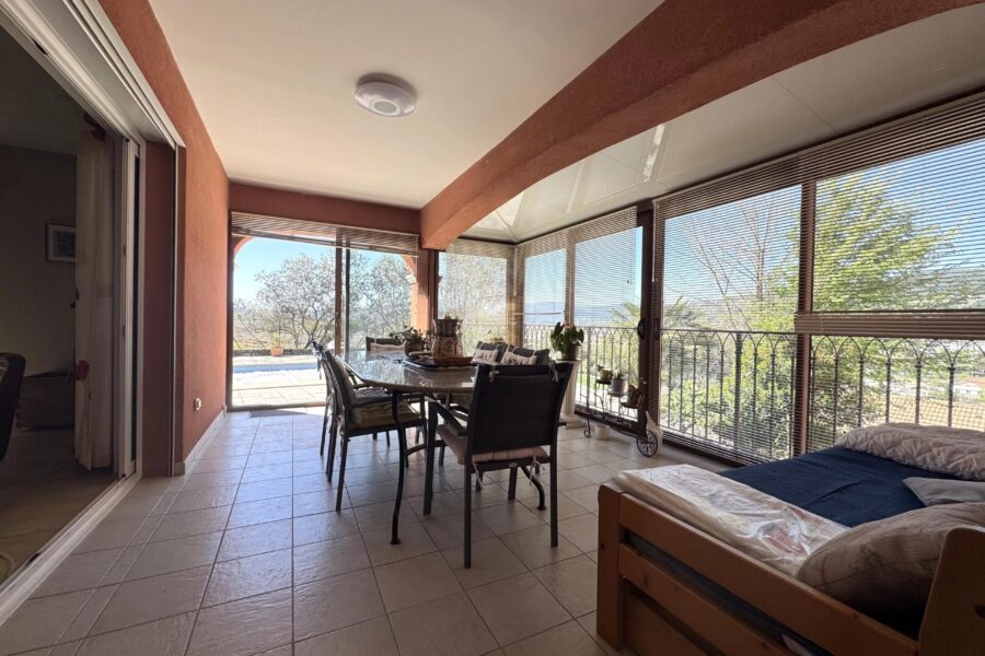 Maison à vendre à Draguignan — Vue montagne — photo 13