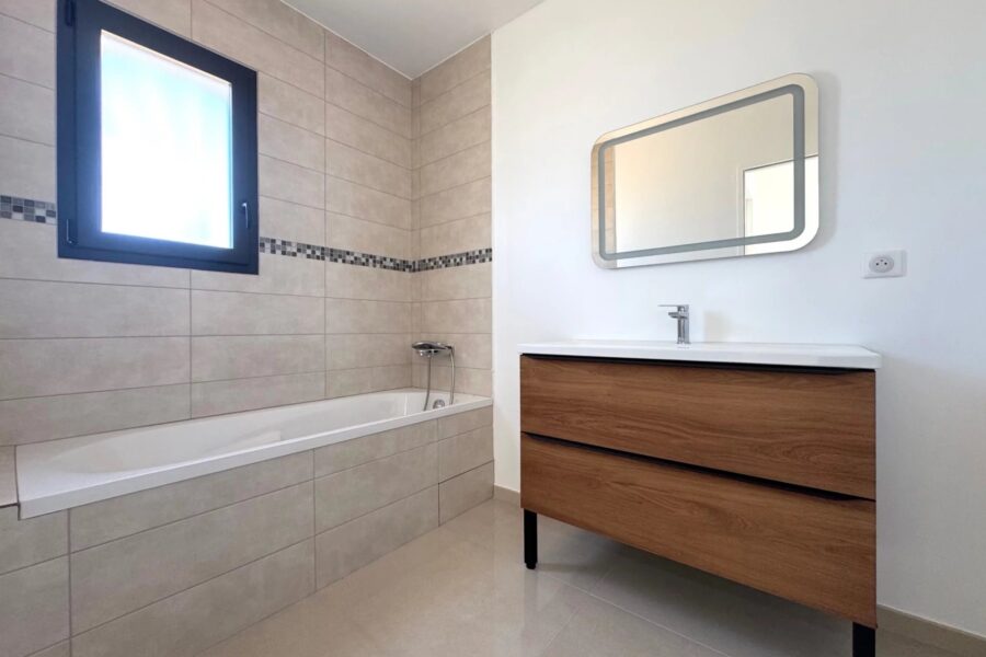Maison à vendre à Vidauban — Vue montagne — photo 20