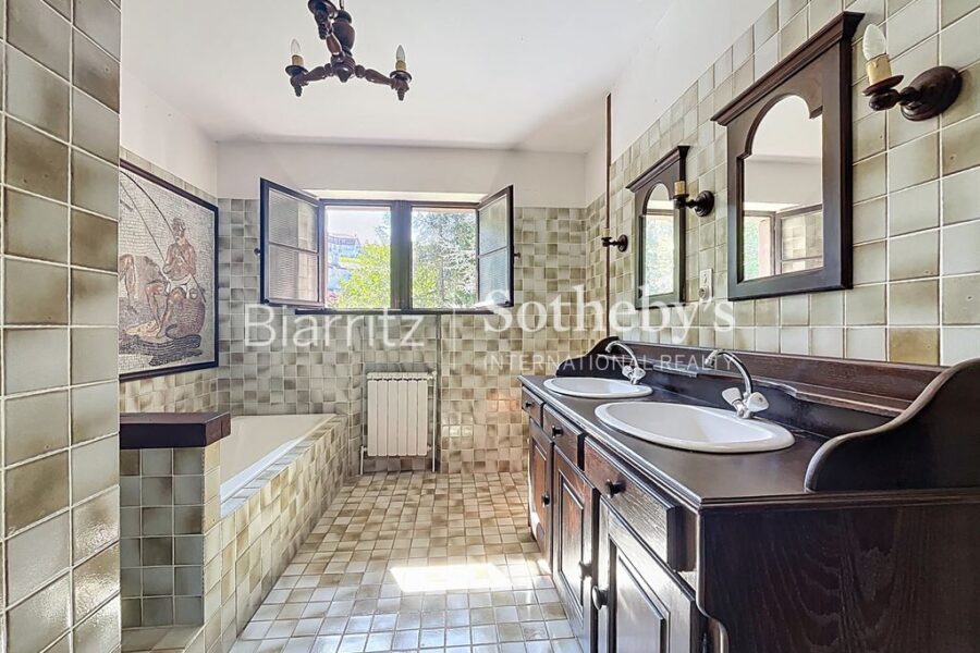 Maison à vendre à Ciboure — Vue mer — photo 15