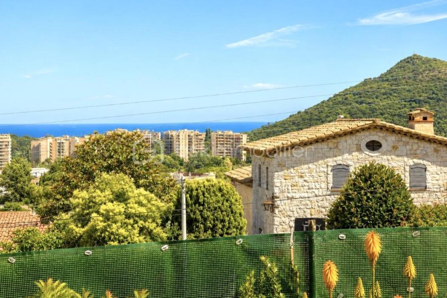 Maison à vendre à Mandelieu la napoule — Vue mer — photo 3