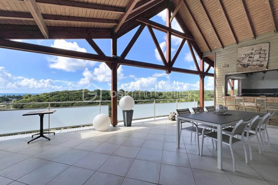 Maison à vendre à Sainte anne — Vue mer — photo 2