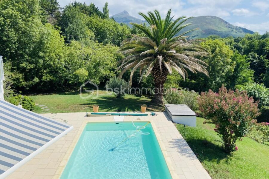Maison à vendre à Urrugne — Vue nature — photo 1