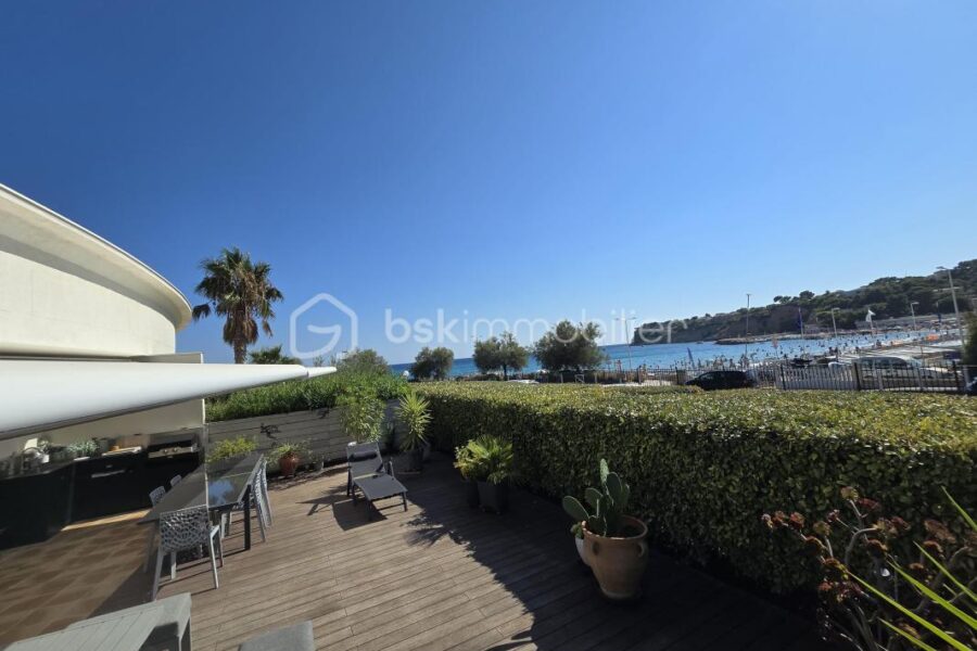 Appartement à vendre à Carry le rouet — Vue mer — photo 1