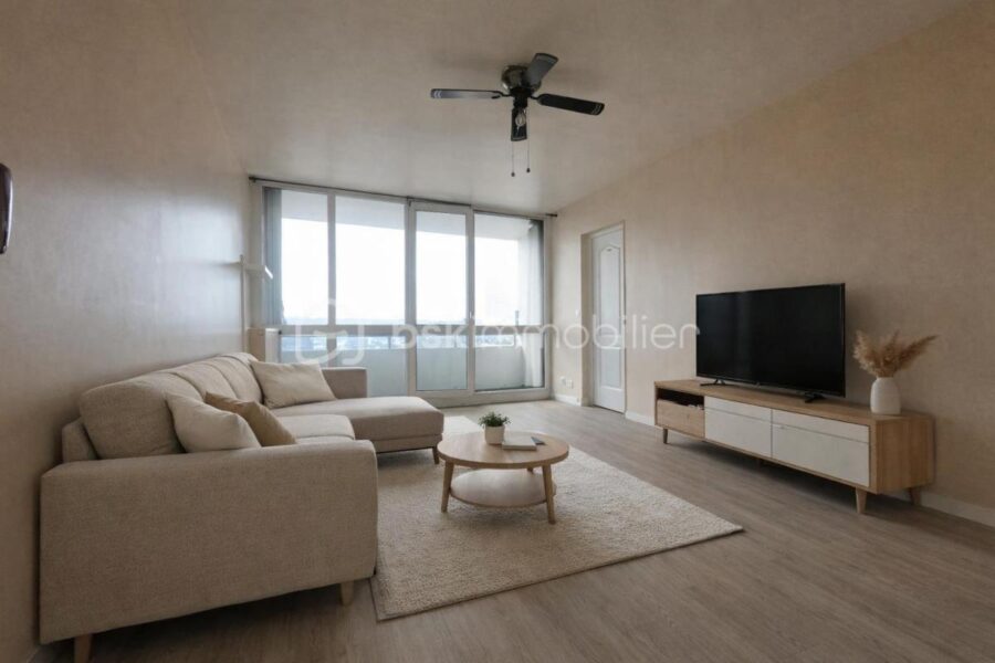 Appartement à vendre à Aubervilliers — Vue sur la ville — photo 3