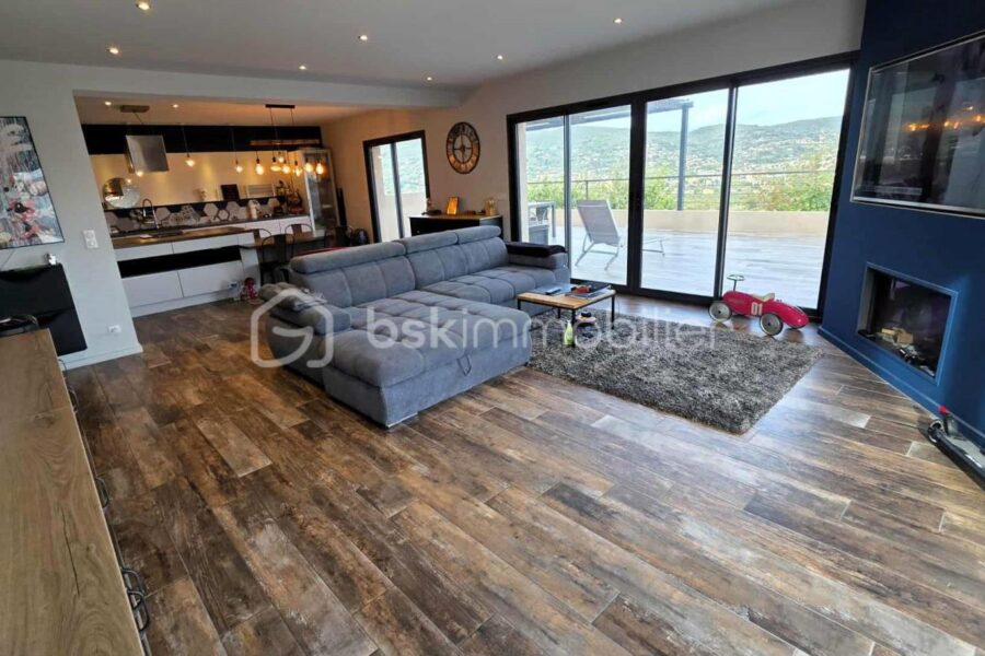 Maison à vendre à Draguignan — Vue sur la ville — photo 3