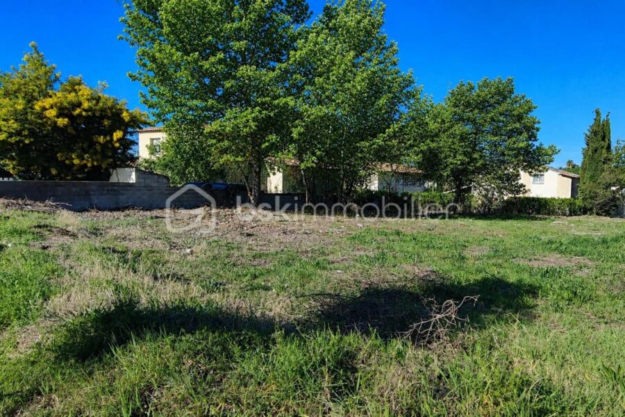 Terrain à vendre à Juvignac — Vue dégagée — photo 1