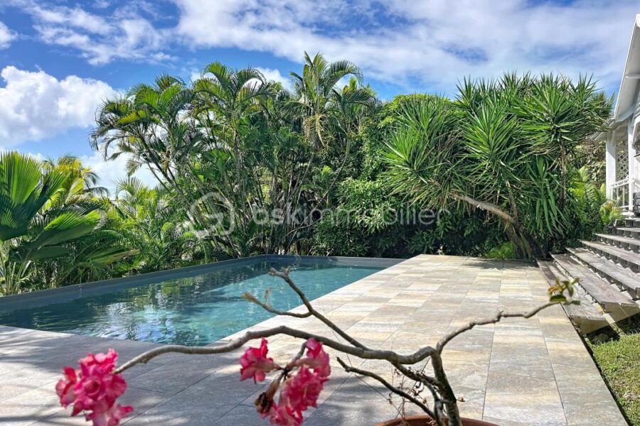 Maison à vendre à Le gosier — Vue mer — photo 3