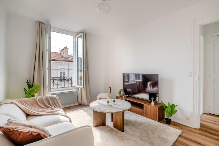 Appartement à vendre à Suresnes — Vue sur la ville — photo 3