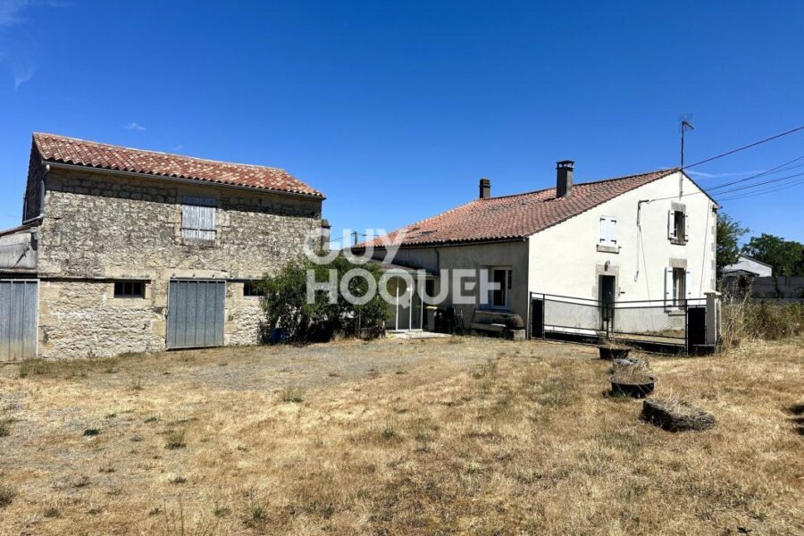 Maison à vendre à Fontenay le comte — Vue dégagée — photo 3