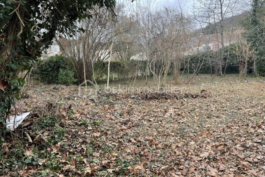 Terrain à vendre à Saint remy les chevreuse — Vue dégagée — photo 2
