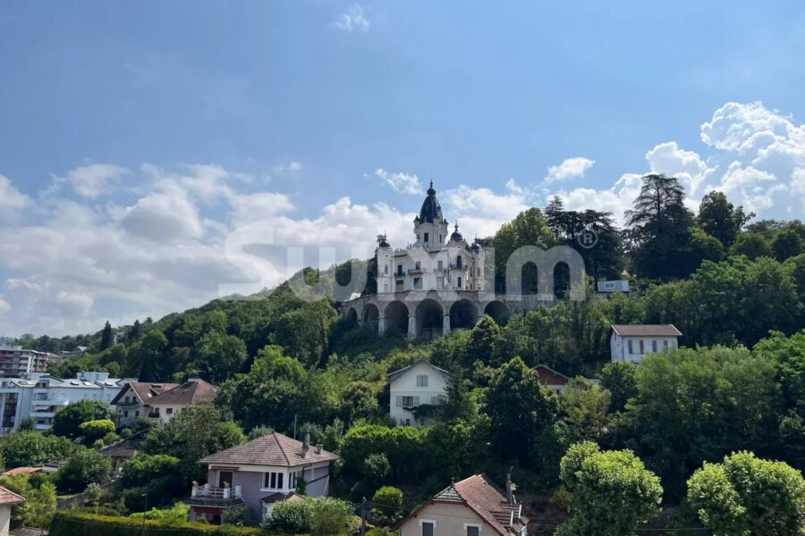 Appartement à vendre à Aix-les-bains — Vue montagne — photo 1