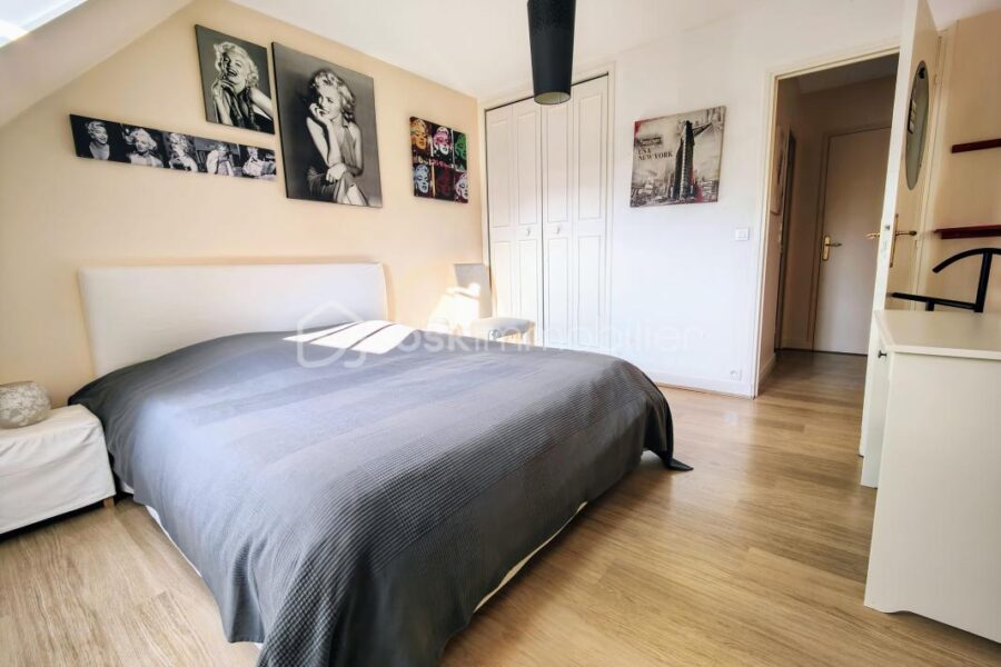 Maison à vendre à Jouars pontchartrain — Vue parc & jardin — photo 21