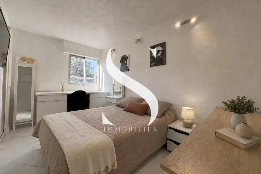 Appartement à vendre à Golfe-juan — Vue mer — photo 7