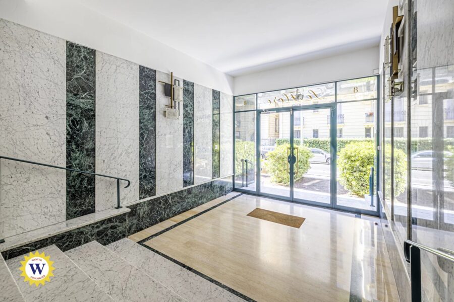 Appartement à louer à Nice — Vue sur la ville — photo 9