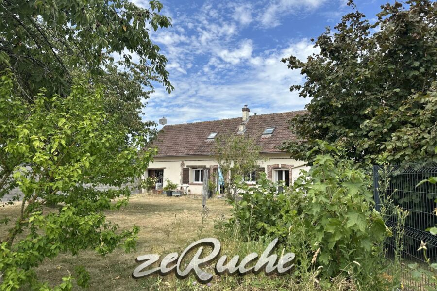 Maison à vendre à La chapelle-du-bois-des-faulx — Vue parc — photo 2