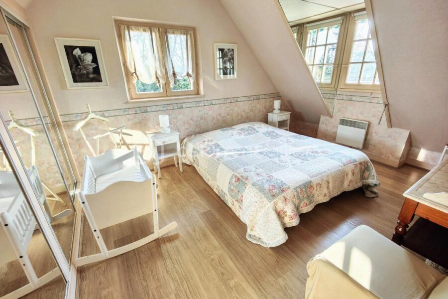 Maison à vendre à Jouars pontchartrain — Vue parc & jardin — photo 25